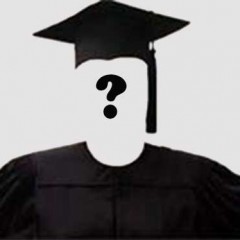 ¿Alguien sabe cómo se llama el rector?