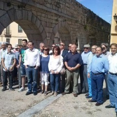 Sánchez triplica los avales de Madina en Segovia