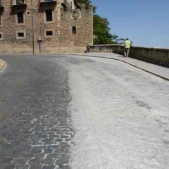 Ni asfalto, ni bacheo para la cuesta de San Juan