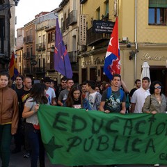 1.700 alumnos hacen huelga, 300 se manifiestan contra la Lomce