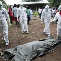 El Colegio de Médicos informa sobre el Ébola
