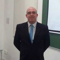 Un Doctor cargado de medallas