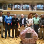 Foto de grupo en el Instituto Geológico y Minero; Andrés Diéz, tercero por la derecha.