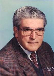 Ángel Gracia.
