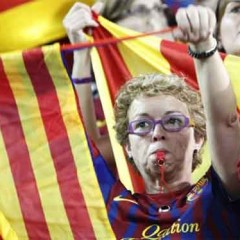 Pitos al himno y marketing emocional de masas