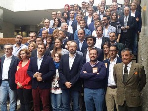 Candidatos de Ciudadanos. El segoviano, Recio, aparece en la quinta fila desde Rivera.