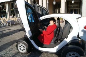 cocheelectricoLuquero