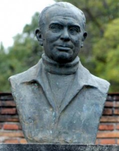 Busto de Nicomedes García.