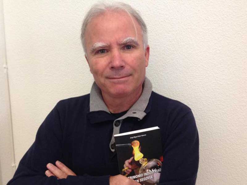 El profesor, Jorge Miguel Soler Valencia.