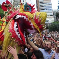 Rostros embozados, petardos chinos y otras películas