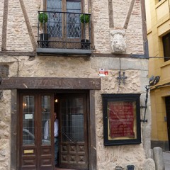 El viejo “La Oficina” reabre como restaurante Lali