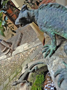 Fuente de los Lagartos en el Museo de la Fundación Rodera-Robles.