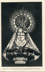 Tarjeta postal de la Virgen de la Fuencisla, ‘M. Arribas’.