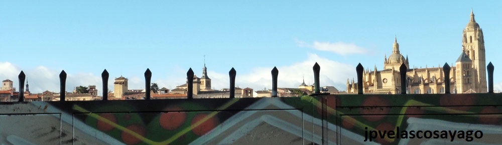  Segovia, torres al sol.