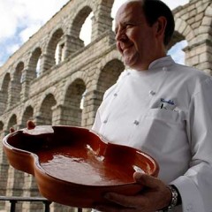 Duque renuncia a la presidencia de la AIHS y Cándido López toma el relevo