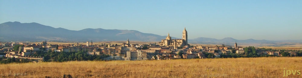 Segovia desde Zamarramala, ‘…armonías de las montañas, de ciudad, del pueblo, de la tierra…”.