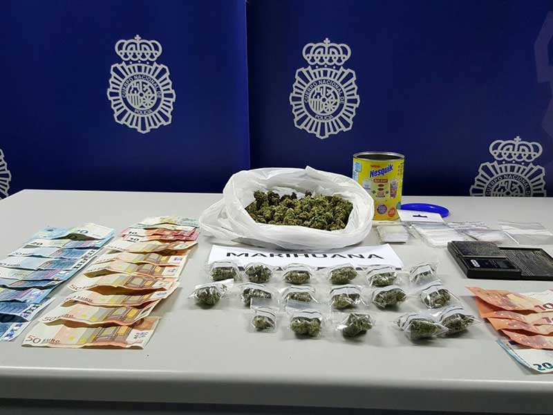 160612-Marihuana-y-dinero1(g)