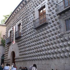 La gincana ‘Las chicas son guerreras’ reúne a 100 estudiantes