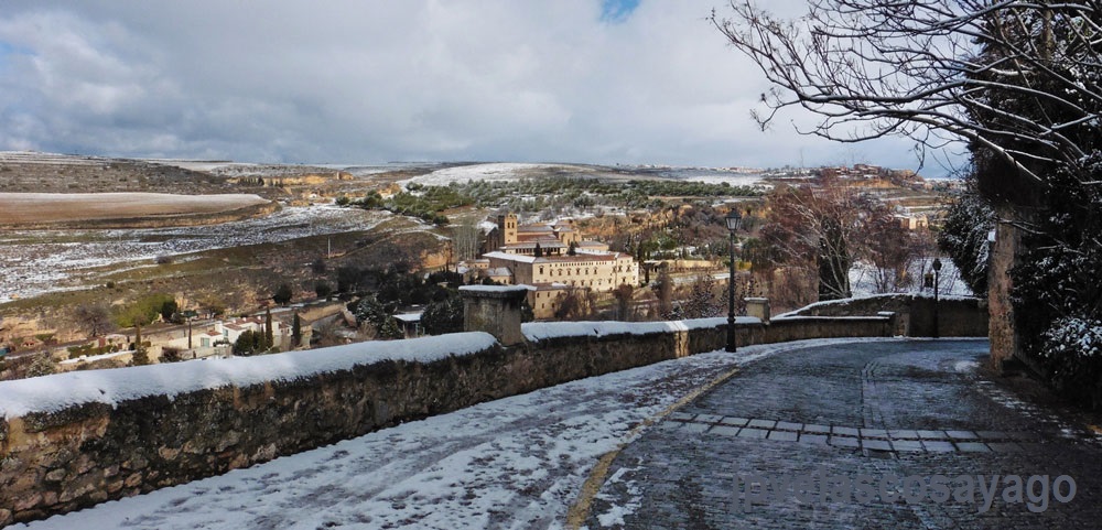 Monasterio del Parral y valle del río Eresma, Segovia.