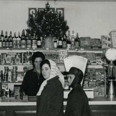 Tenderos contra ‘roscachapas’