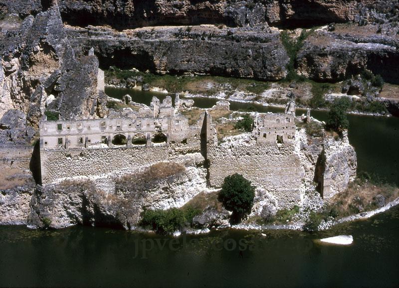 Ruinas del monasterio de Ntra. Sra. de los Ángeles de la Hoz.