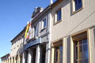 Un padre denuncia tres años de acoso a su hija en el IES La Albuera sin respuesta del centro