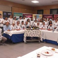 La próxima hornada de chefs se exhibe en el concurso de jóvenes cocineros