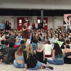 Sentada en la UVa por los retrasos en la contratación de profesores de publicidad