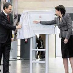 En el banco del andén