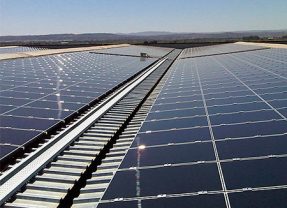 Dos detenidos por robar placas solares en una empresa de El Espinar