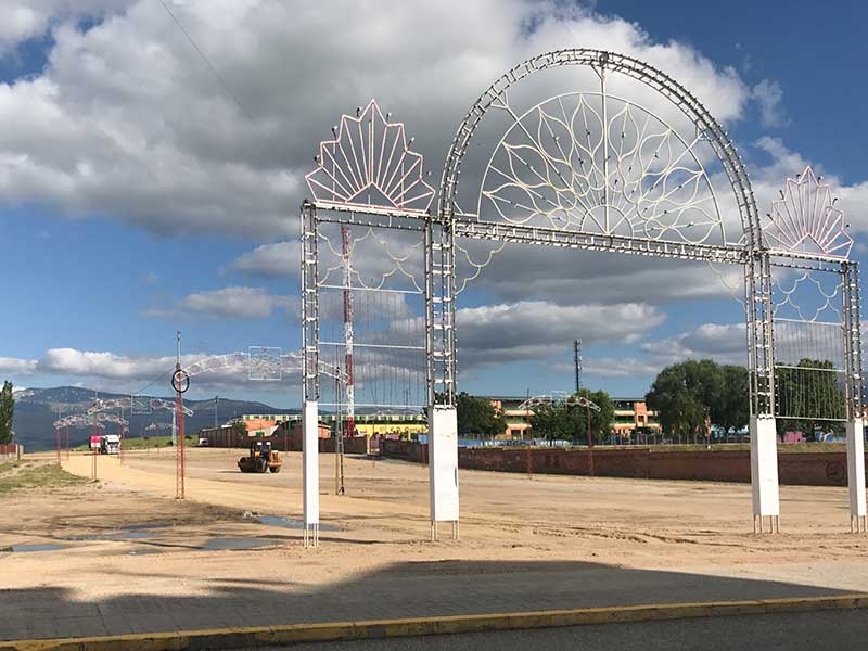 Acusan al Ayuntamiento de tratar con desdén el recinto ferial Acueducto2