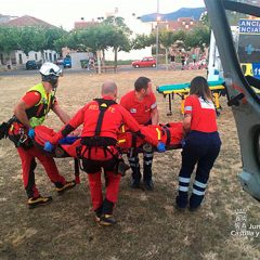 Rescate aéreo de una parapentista con heridas múltiples en Arcones