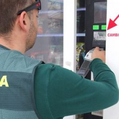 Cuéllar: estafa en una máquina expendedora con billetes “recuperables”