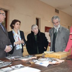 El Adelantado dona al Archivo sus fotos en papel de 1975 a 2005