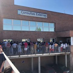 El humo de una tostadora obliga a desalojar las consultas del Hospital