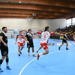 Balonmano Nava se expande por la provincia ante la crisis demográfica