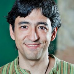 El poeta segoviano David Hernández gana el Premio Orihuela de poesía infantil