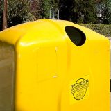 Segovia estrena un sistema de recompensas “sociales” por usar el contenedor amarillo