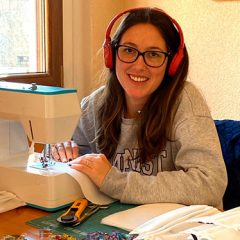 El día que las costureras salvaron la sanidad