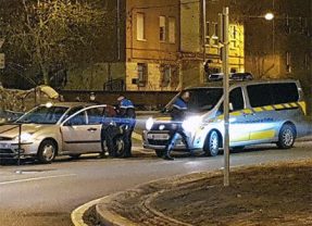 Atropella a un peatón y se da a la fuga en la glorieta Dionisio Duque