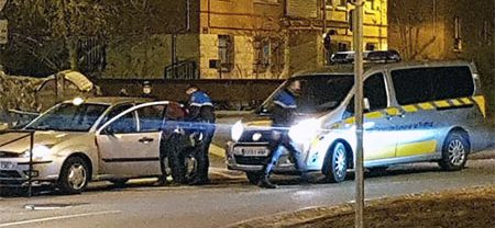 Atropella a un peatón y se da a la fuga en la glorieta Dionisio Duque