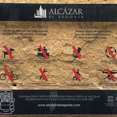 Nuevas normas en la plaza del Alcázar: ni perros, ni bicis, ni patinetes