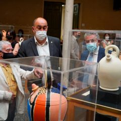 La colección de botijos de Ismael, en la Diputación