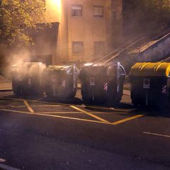 Un tercer contenedor arde en Segovia por el depósito de cenizas sin apagar