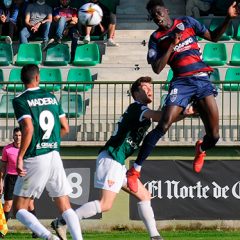 La Segoviana remonta ante el colista y consolida la segunda plaza