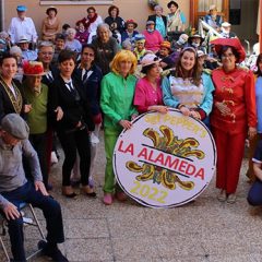 La Alameda edita el calendario de los ‘yayos’ rockeros