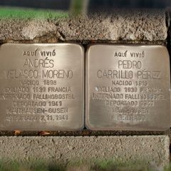 Piedra y memoria para dos vecinos de La Granja víctimas de los nazis