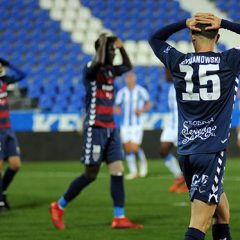 La Gimnástica pierde otra vez y se mete en puestos de promoción