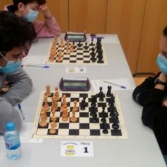 Alberto Fernández gana el torneo de ajedrez de la UNED