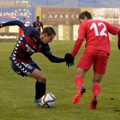 La Segoviana cierra la mala racha y se da una fiesta a costa del Marino (4-1)